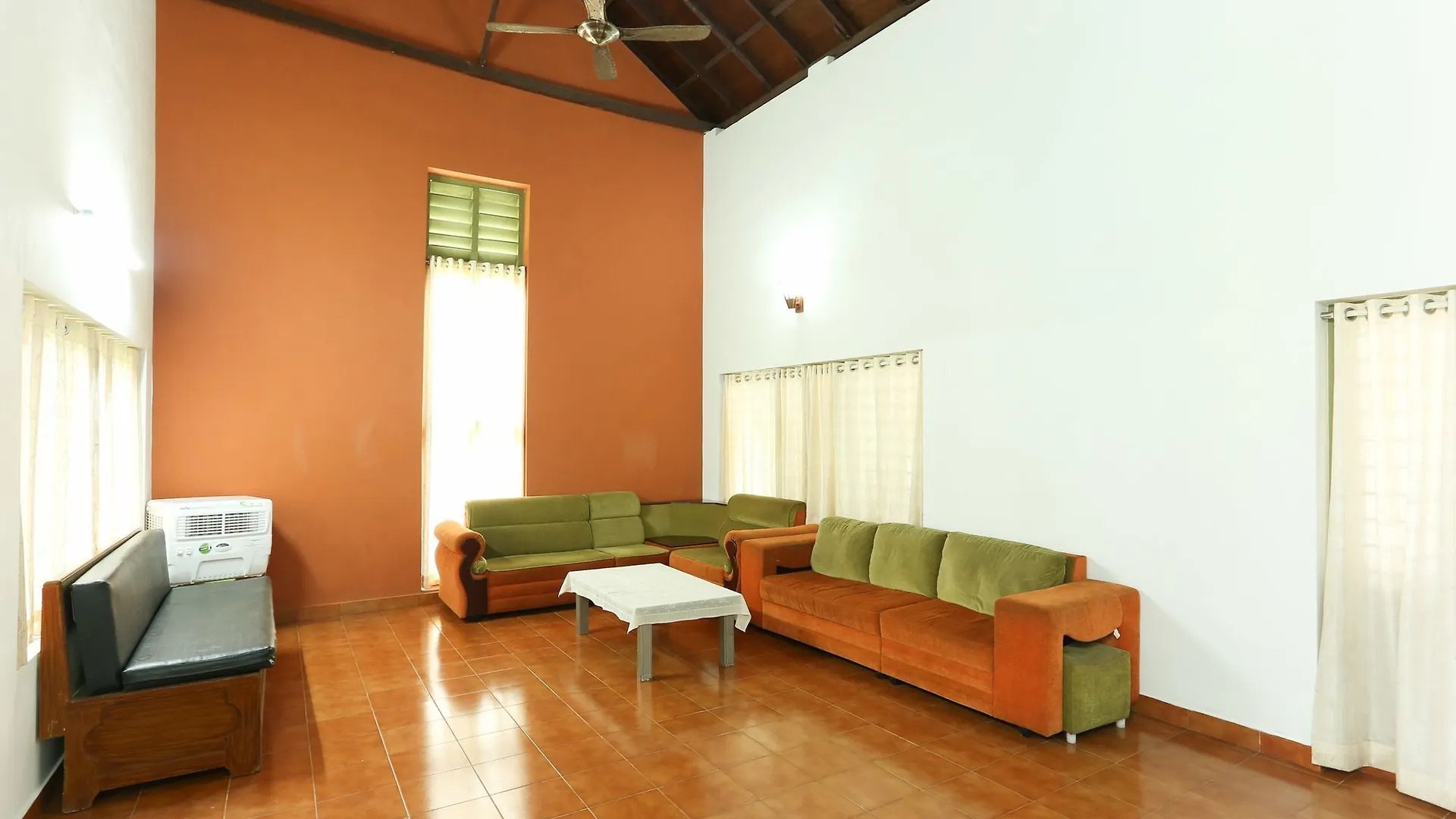 Oyo 6814 Hill Gardens Ayurvedic Resort 可瓦兰 印度