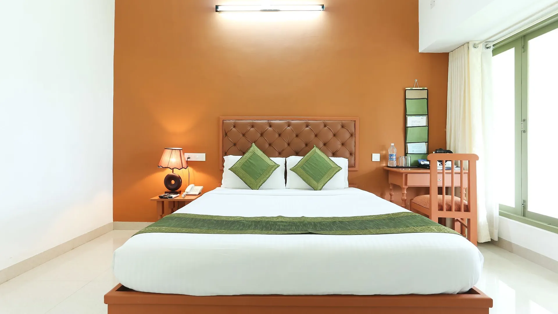 Oyo 6814 Hill Gardens Ayurvedic Resort 可瓦兰